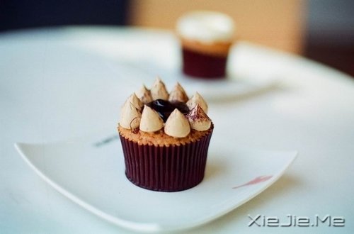 悲伤唤不回流逝的时光 (4)