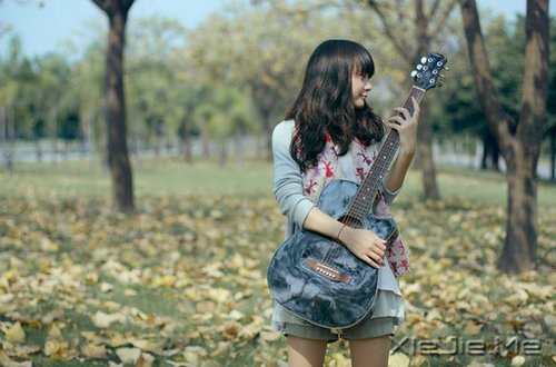 晚安心语:有一种想念,叫避而不见 (10)