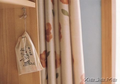 晚安心语:其实总是笑的人,真的很需要人疼 (11)